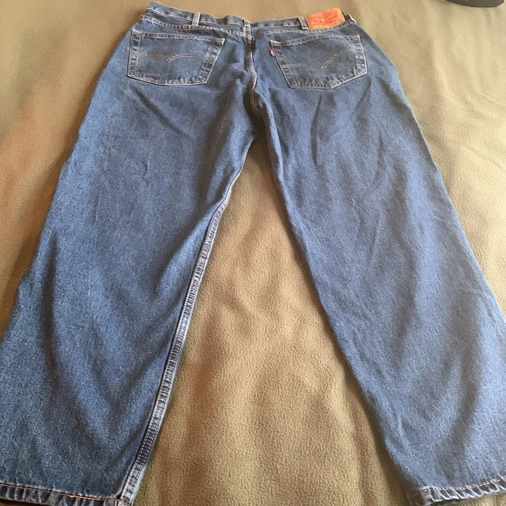 Men’s Levi’s red tab 550 blue jeans. Size 38x32. - Picture 6 of 7